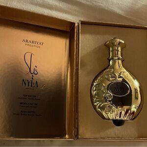 Nyla Gold Perfume Rhianna’s favorite scent